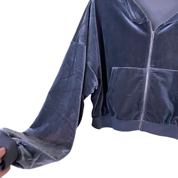 Adika Gambino Gray Zip-Up Velvet Crop Top Hoodie Size XL - Picture 6 of 12